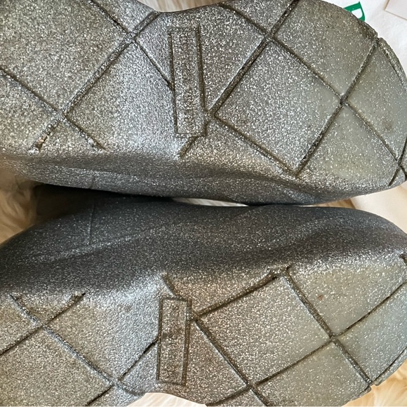 Bottega Veneta Puddle Boots - Picture 5 of 6